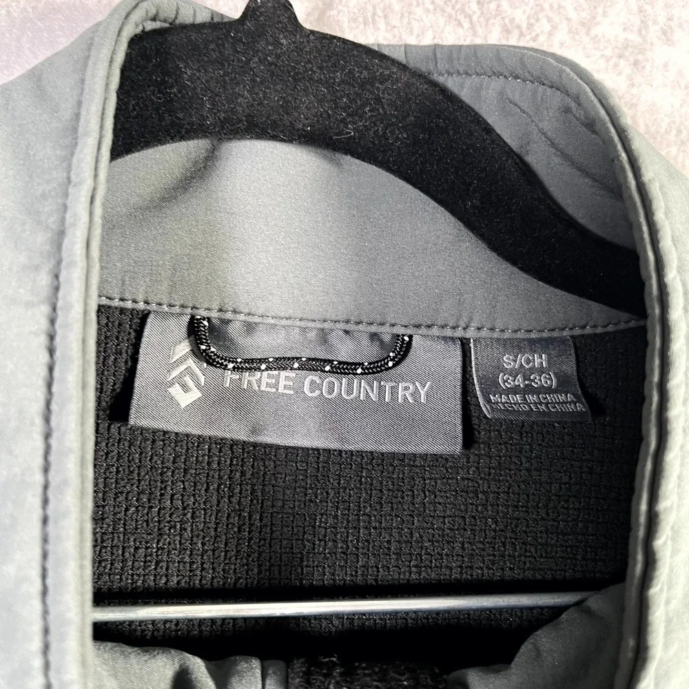 Free Country Softshell Jacket Mens Small Gray Water Resistant Full Zip Mock Neck